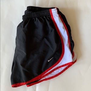 Nike Women’s 3” Tempo Shorts - Red Black